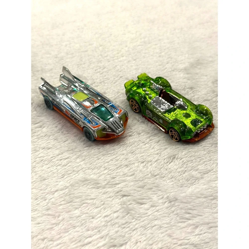 Hot‎ Wheels HW Space Fueler Chrome & Monteracer Translucent Green Diecast Lot